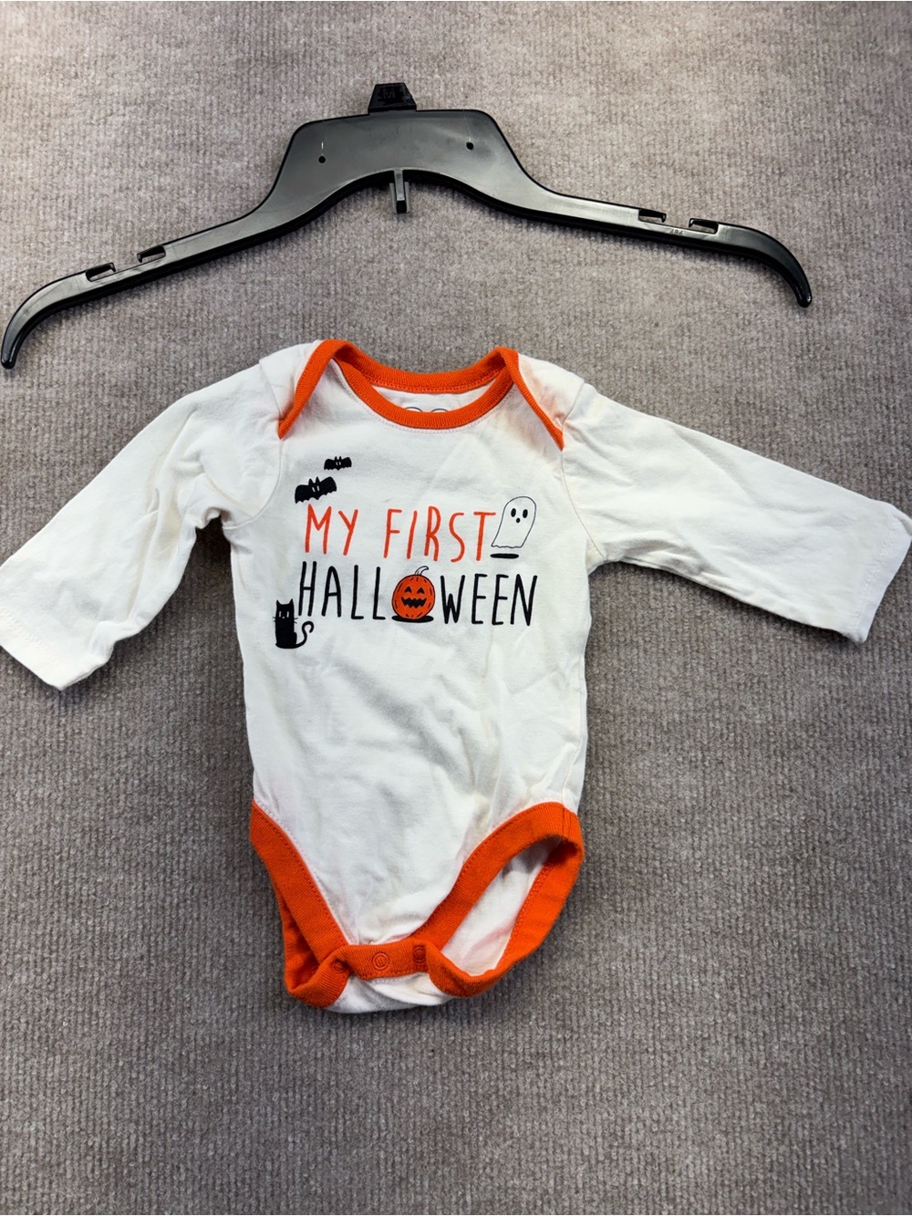 My First Halloween Baby Onesie Size 0-3 months